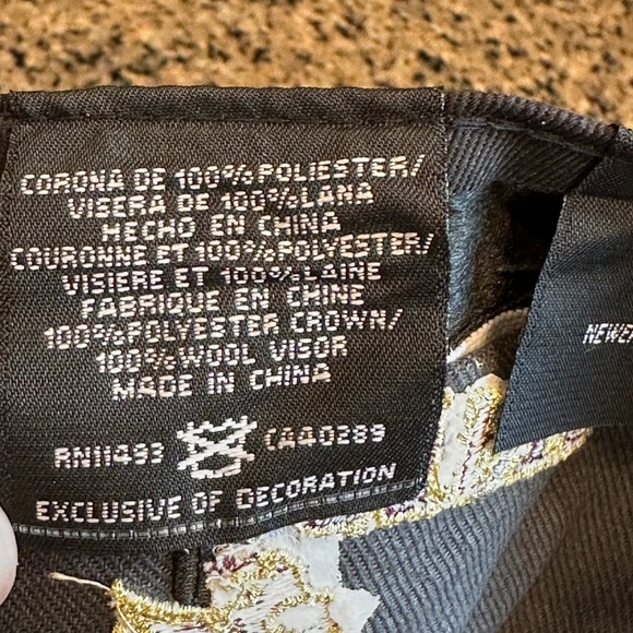 Texas State Hat New Era 59FIFTY Men's 7 1/2 Gray Maroon Fitted Bobcat - Picture 8 of 8